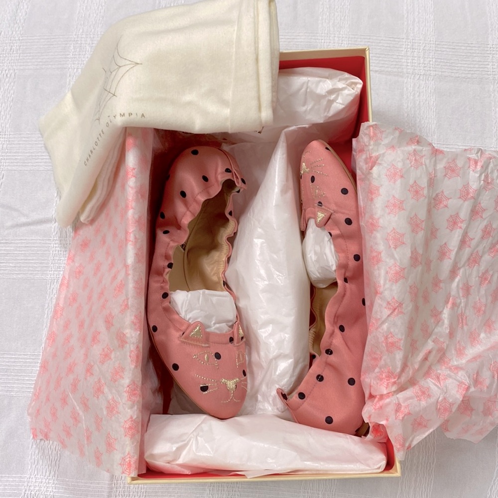 CHARLOTTE OLYMPIA Kitty Ballet Slip On Flats Pink Polka Dot Sz 38 EU 7.5 US NIB